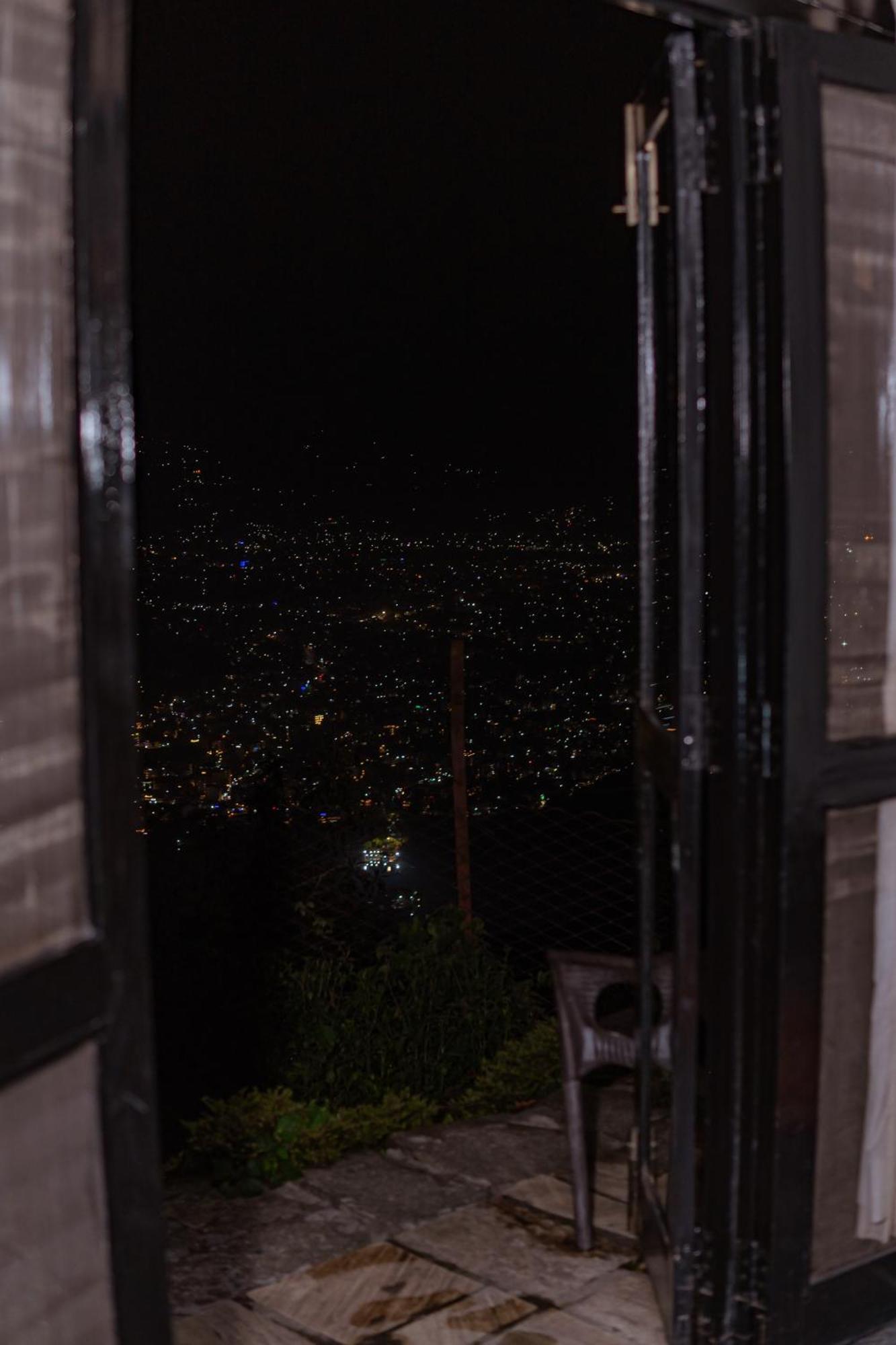 Raniban Retreat Hotel Pokhara Buitenkant foto