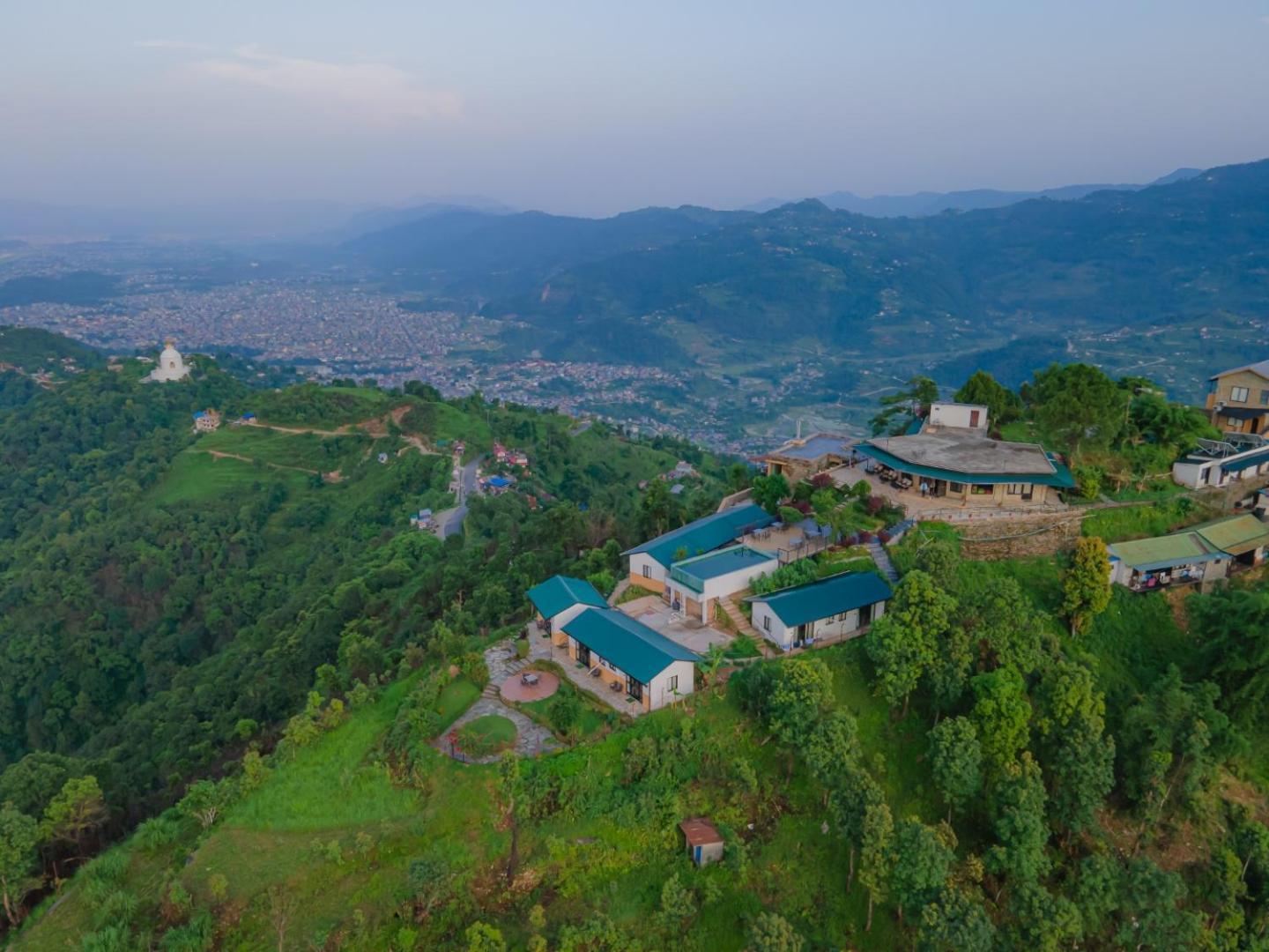 Raniban Retreat Hotel Pokhara Buitenkant foto
